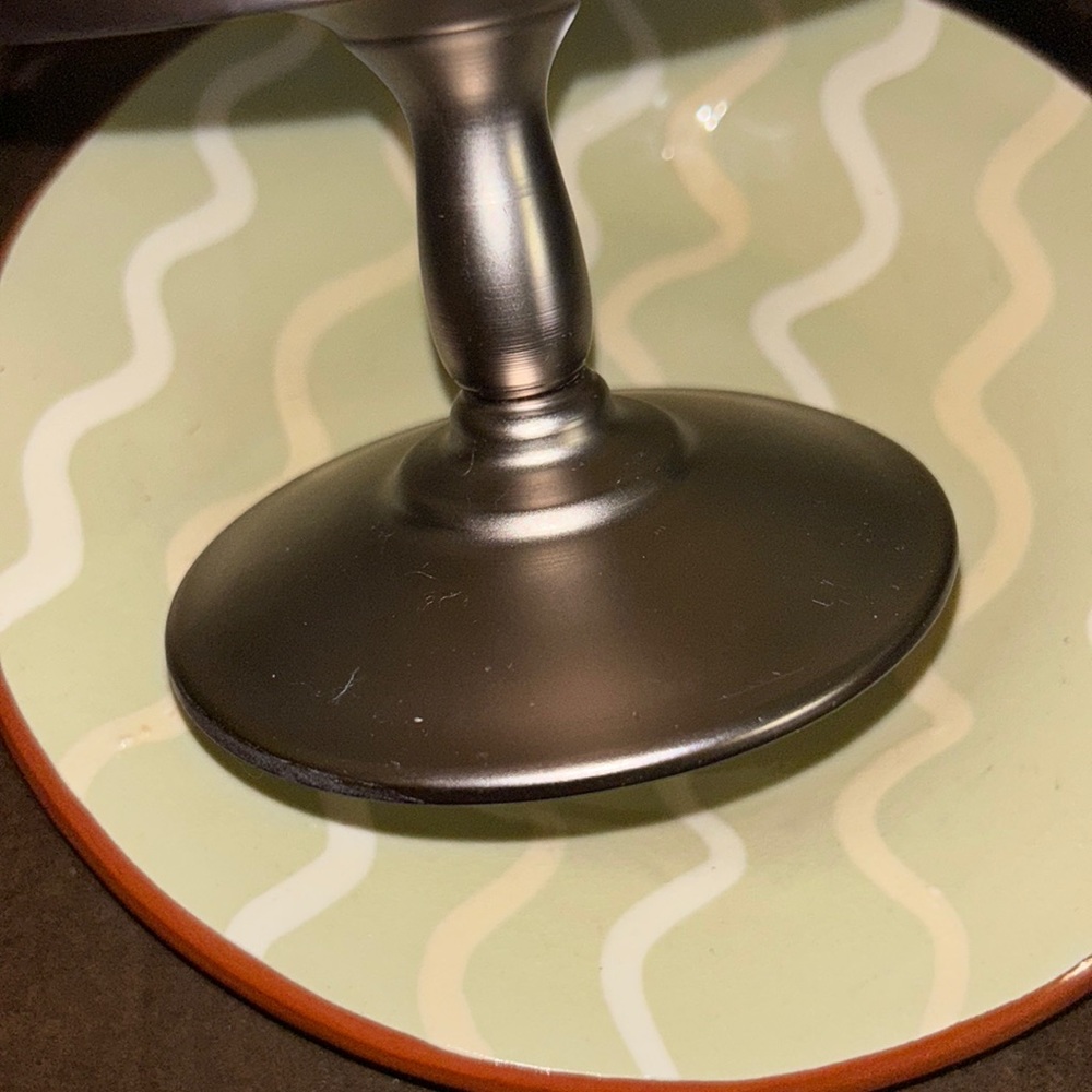 Bath and Body Works DOGWOOD PEDESTAL
3-Wick Candle Holder - Picture 7 of 7
